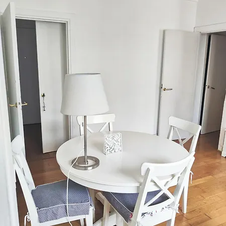 Apartment Bright & Cozy In Passy, Trocadero,